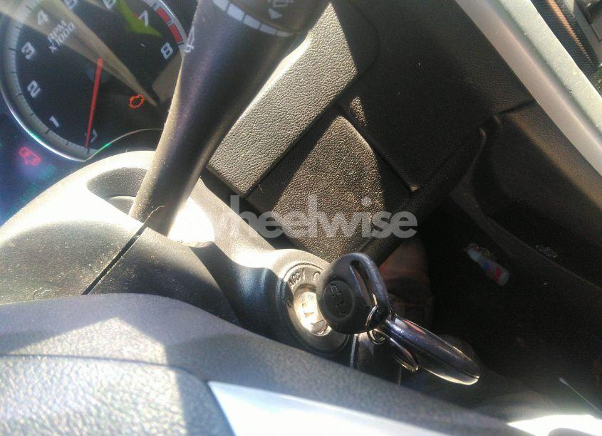 Photo 11 of 2009 Chevrolet Equinox SPORT (VIN 2CNDL937496250296)