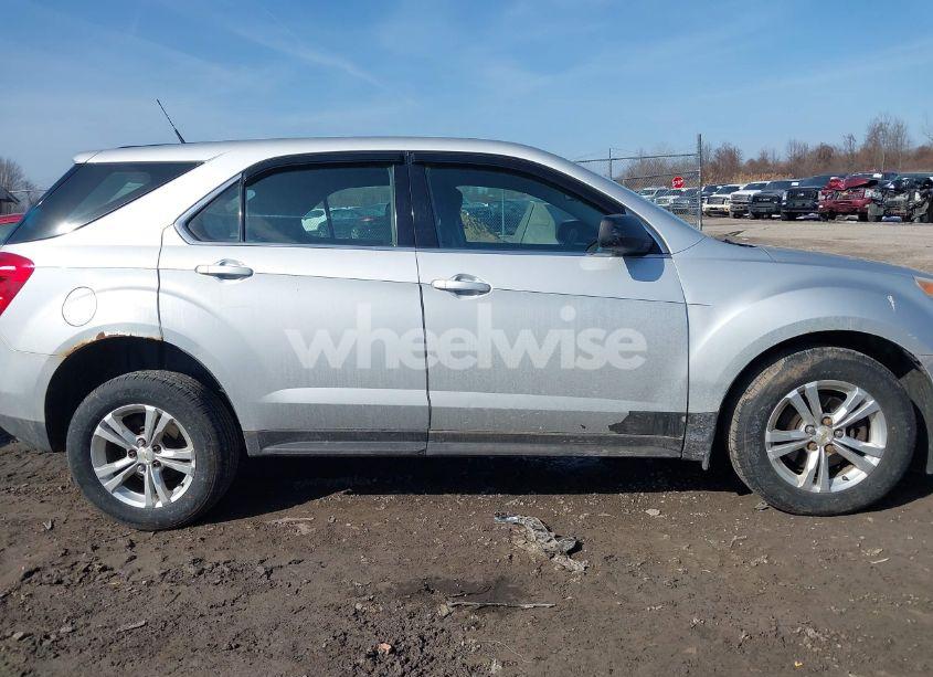 Photo 14 of 2011 Chevrolet Equinox LS (VIN 2CNFLCEC0B6323489)