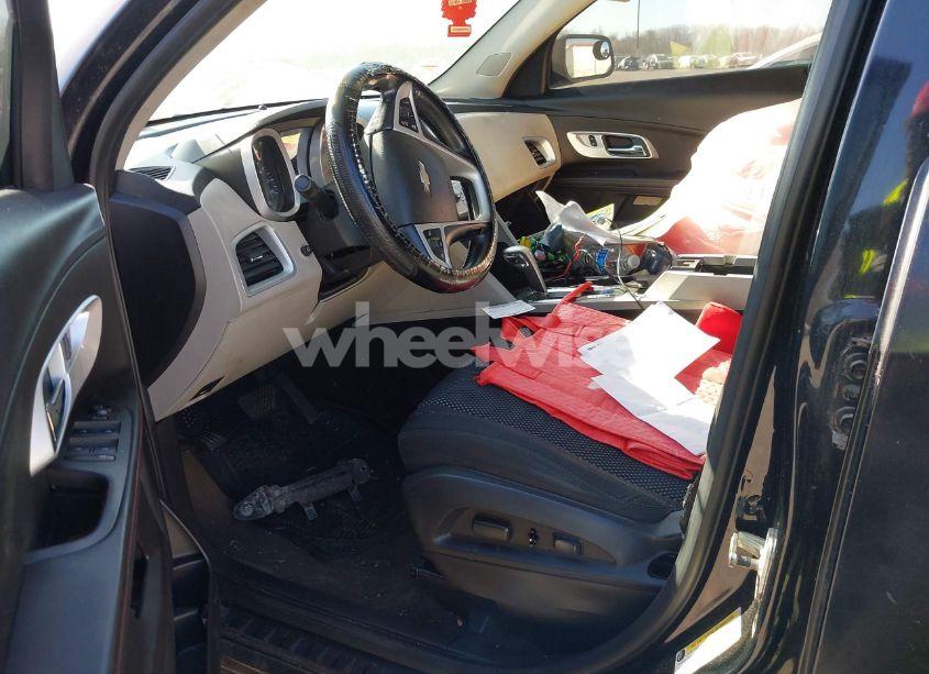 Photo 5 of 2011 Chevrolet Equinox LS (VIN 2CNFLCEC1B6249130)