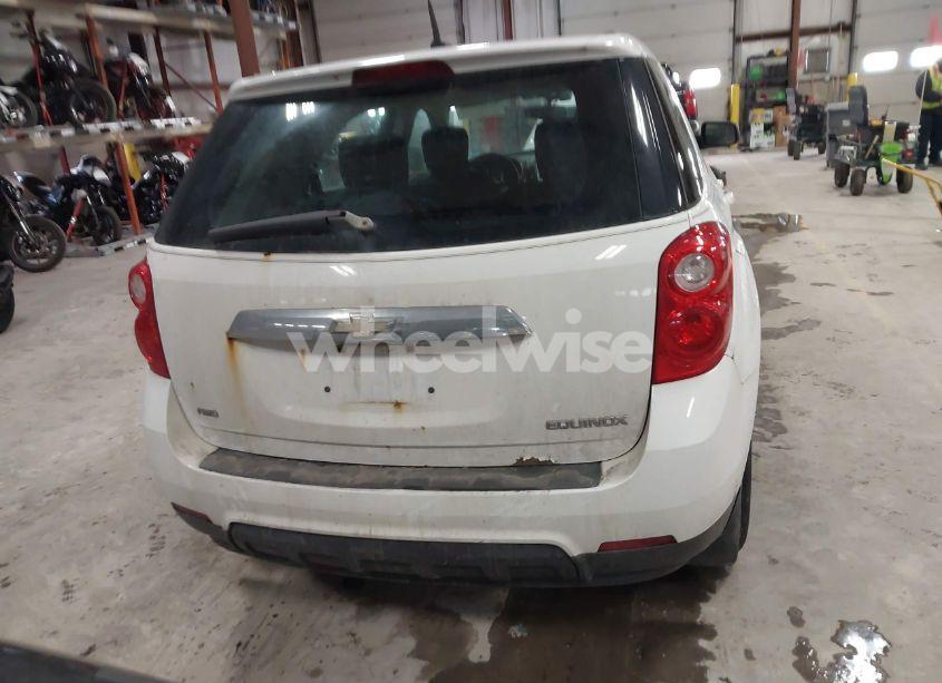 Photo 16 of 2011 Chevrolet Equinox LS (VIN 2CNFLCEC1B6446248)