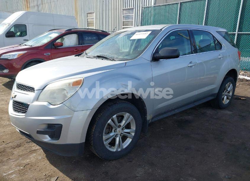 Photo 2 of 2011 Chevrolet Equinox LS (VIN 2CNFLCEC3B6207798)