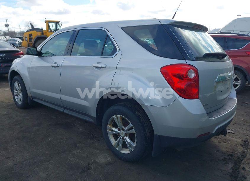 Photo 3 of 2011 Chevrolet Equinox LS (VIN 2CNFLCEC3B6207798)