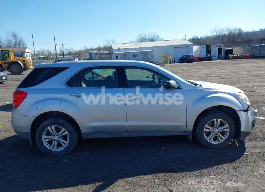 Photo 13 of 2011 Chevrolet Equinox LS (VIN 2CNFLCEC3B6331764)