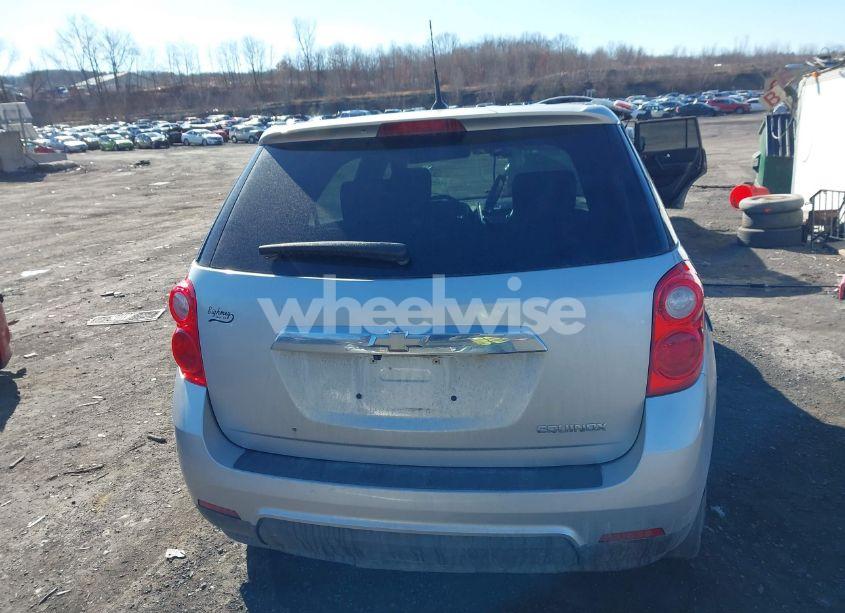 Photo 16 of 2011 Chevrolet Equinox LS (VIN 2CNFLCEC3B6331764)