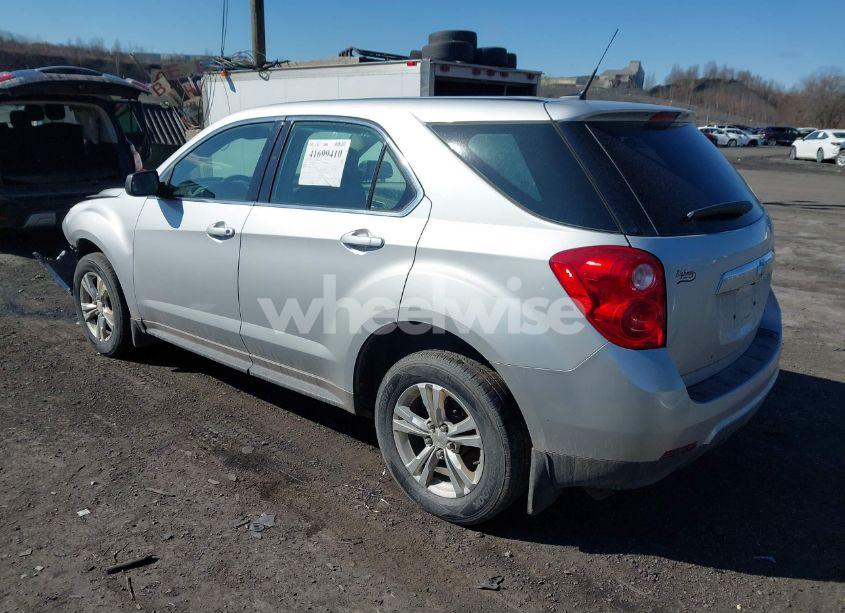 Photo 3 of 2011 Chevrolet Equinox LS (VIN 2CNFLCEC3B6331764)
