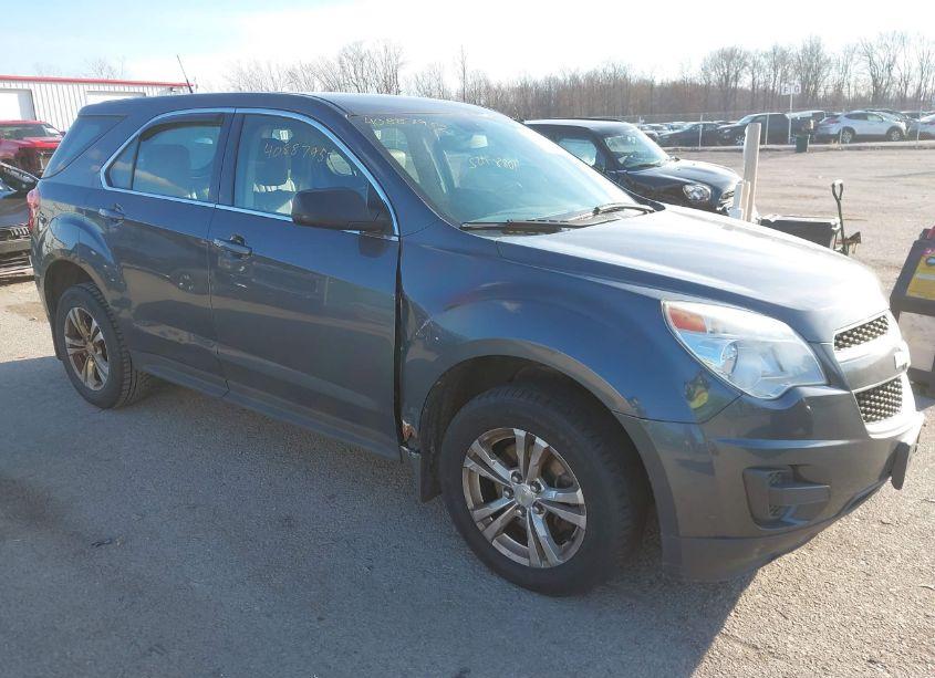 2011 Chevrolet Equinox LS (VIN 2CNFLCEC4B6358746) main photo