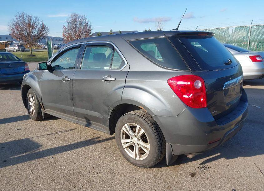 Photo 3 of 2011 Chevrolet Equinox LS (VIN 2CNFLCEC4B6358746)