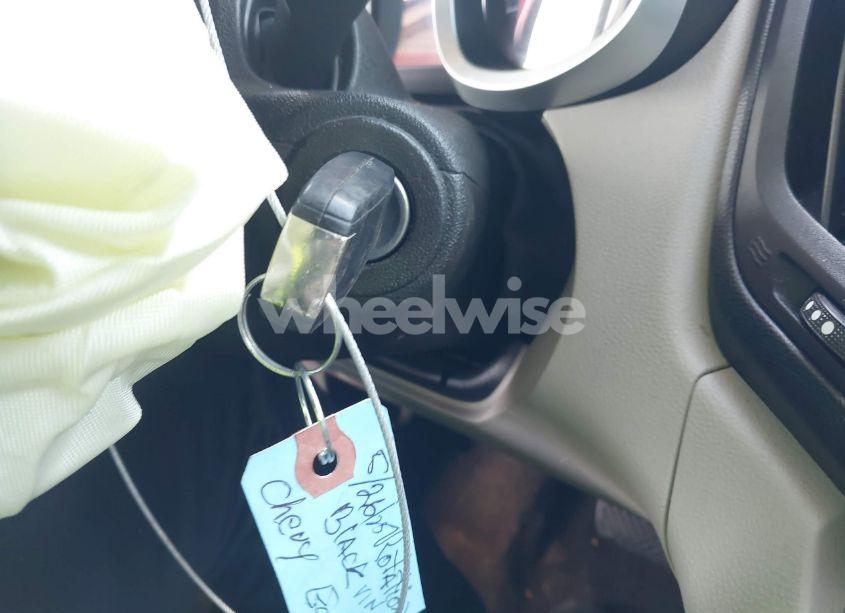 Photo 11 of 2011 Chevrolet Equinox LS (VIN 2CNFLCEC4B6426415)