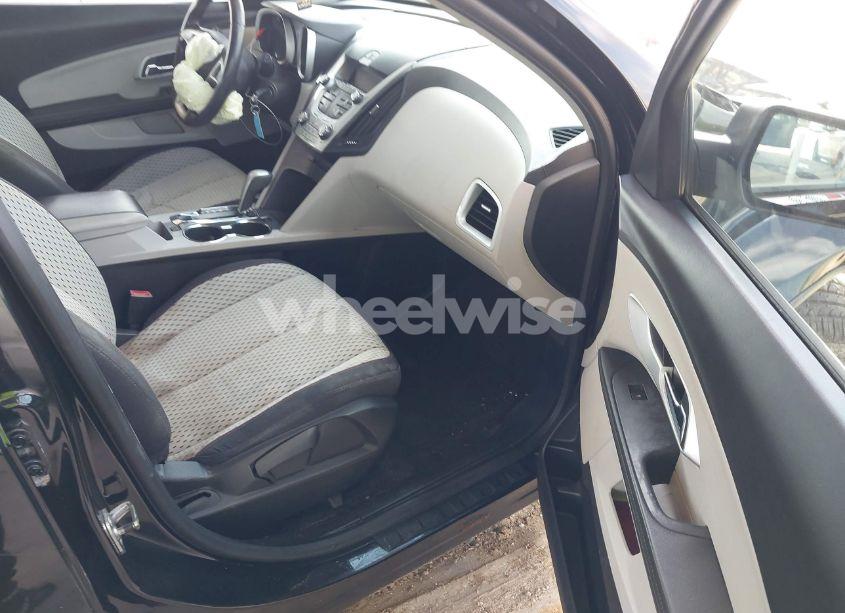 Photo 5 of 2011 Chevrolet Equinox LS (VIN 2CNFLCEC4B6426415)