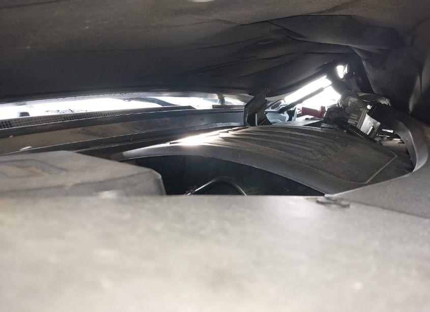 Photo 10 of 2011 Chevrolet Equinox LS (VIN 2CNFLCEC5B6270806)