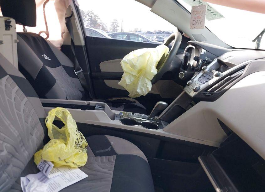 Photo 5 of 2011 Chevrolet Equinox LS (VIN 2CNFLCEC5B6270806)