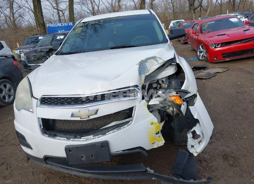 Photo 12 of 2011 Chevrolet Equinox LS (VIN 2CNFLCEC5B6332186)
