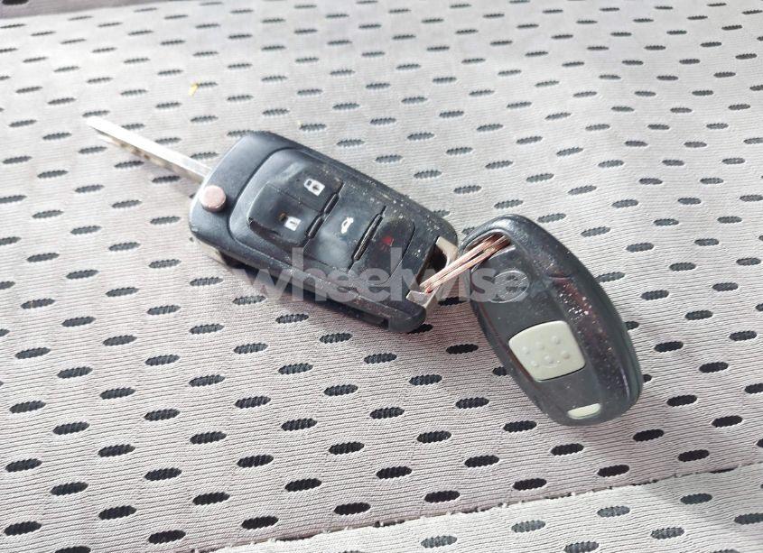 Photo 11 of 2011 Chevrolet Equinox LS (VIN 2CNFLCEC5B6366483)