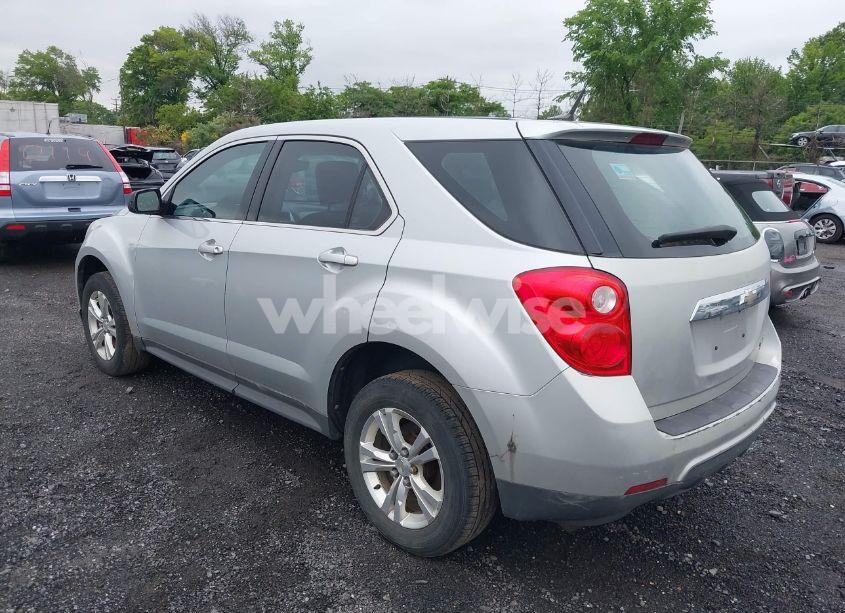 Photo 3 of 2011 Chevrolet Equinox LS (VIN 2CNFLCEC5B6367472)