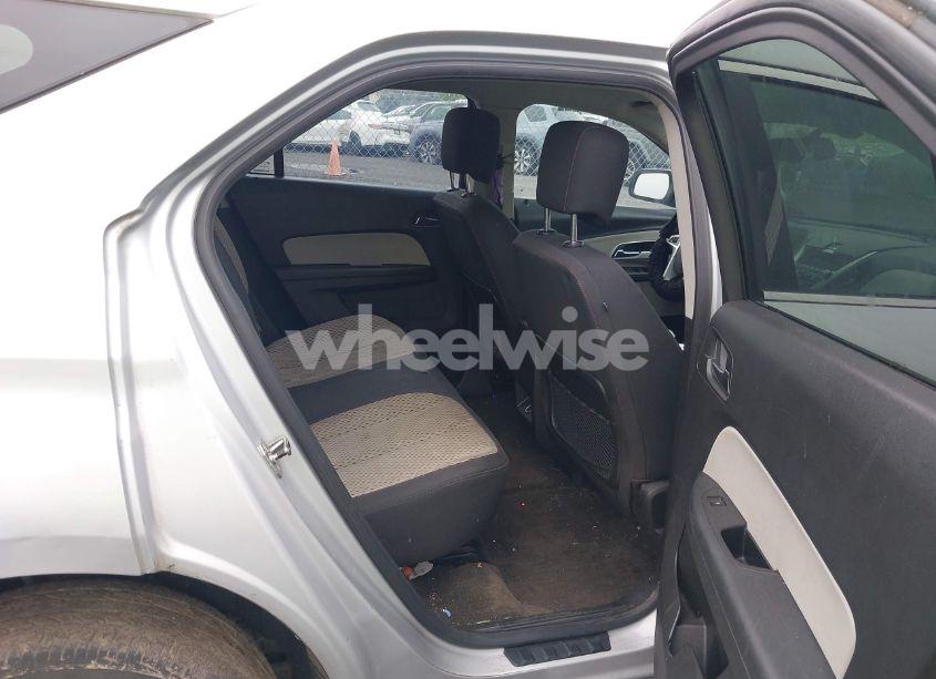 Photo 8 of 2011 Chevrolet Equinox LS (VIN 2CNFLCEC5B6367472)