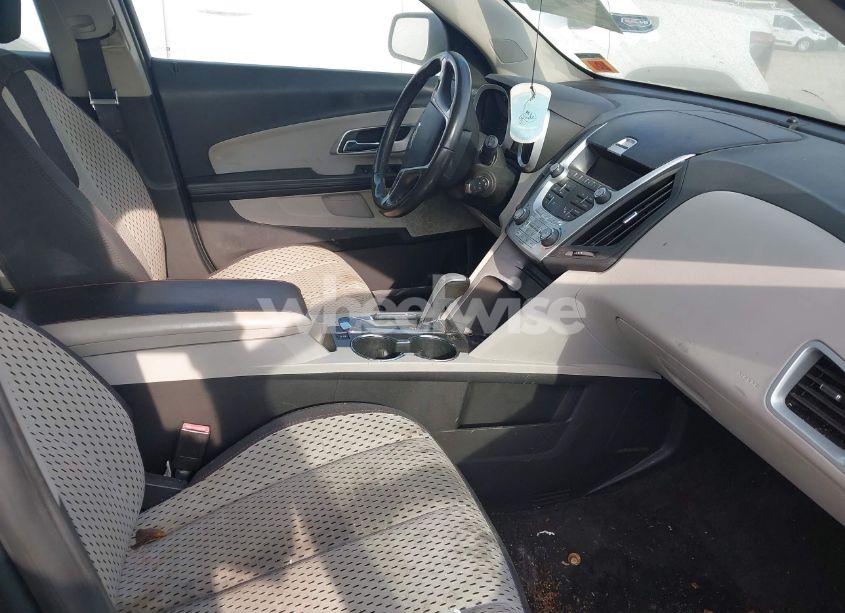 Photo 5 of 2011 Chevrolet Equinox LS (VIN 2CNFLCEC8B6344395)