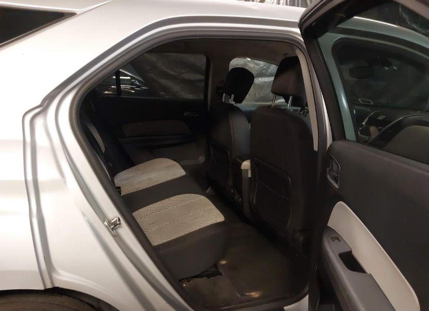 Photo 8 of 2011 Chevrolet Equinox LS (VIN 2CNFLCEC8B6379700)