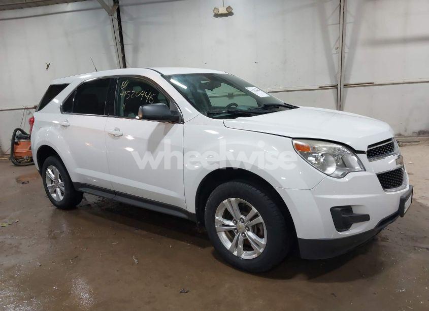 2011 Chevrolet Equinox LS (VIN 2CNFLCEC9B6306335) main photo