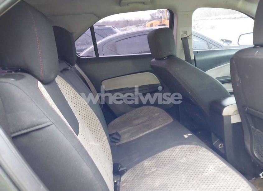 Photo 8 of 2011 Chevrolet Equinox LS (VIN 2CNFLCEC9B6401316)