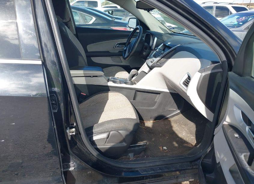 Photo 5 of 2011 Chevrolet Equinox LS (VIN 2CNFLCECXB6332250)