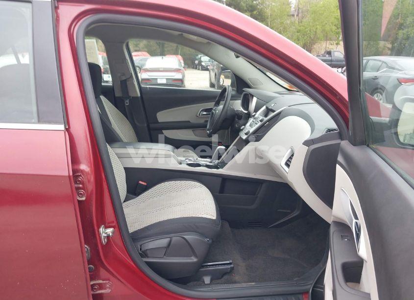 Photo 5 of 2010 Chevrolet Equinox LS (VIN 2CNFLCEW0A6321265)