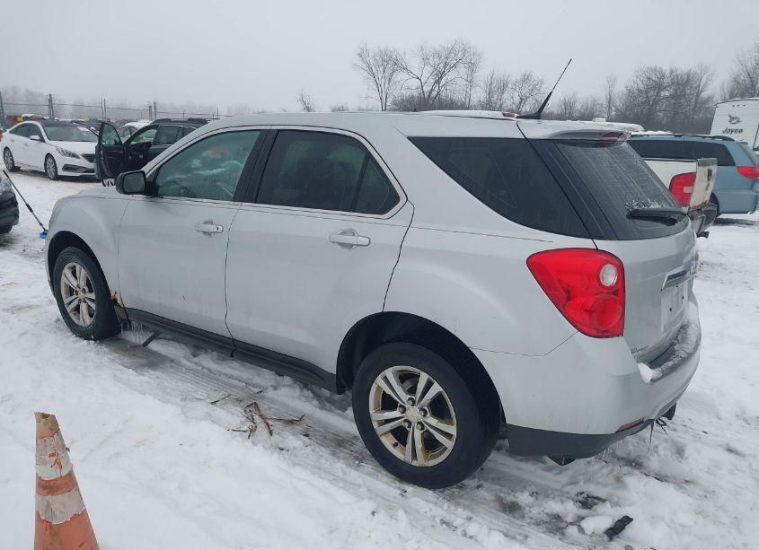 Photo 3 of 2010 Chevrolet Equinox LS (VIN 2CNFLCEW0A6379540)