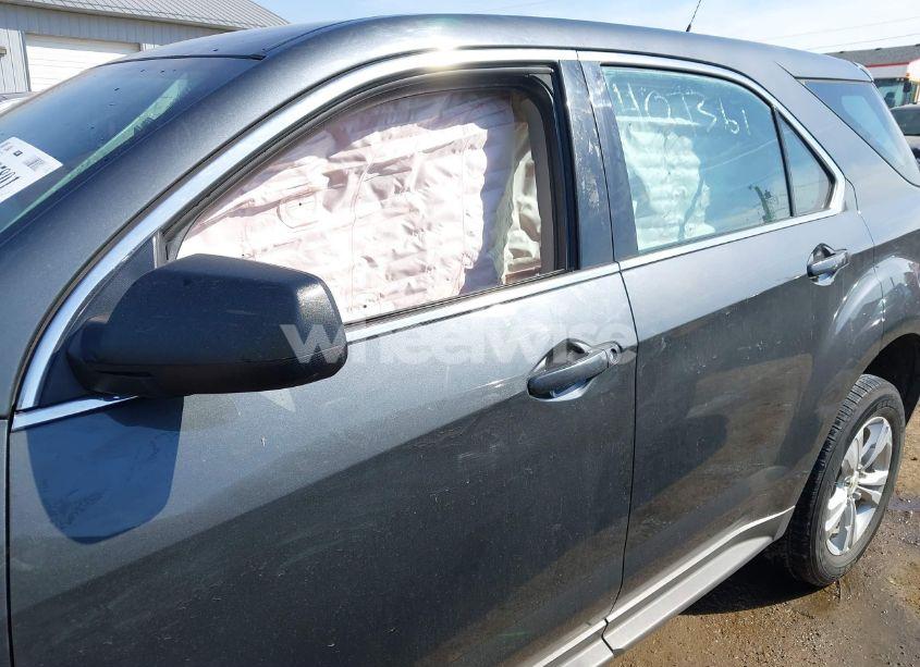 Photo 14 of 2010 Chevrolet Equinox LS (VIN 2CNFLCEW0A6407367)