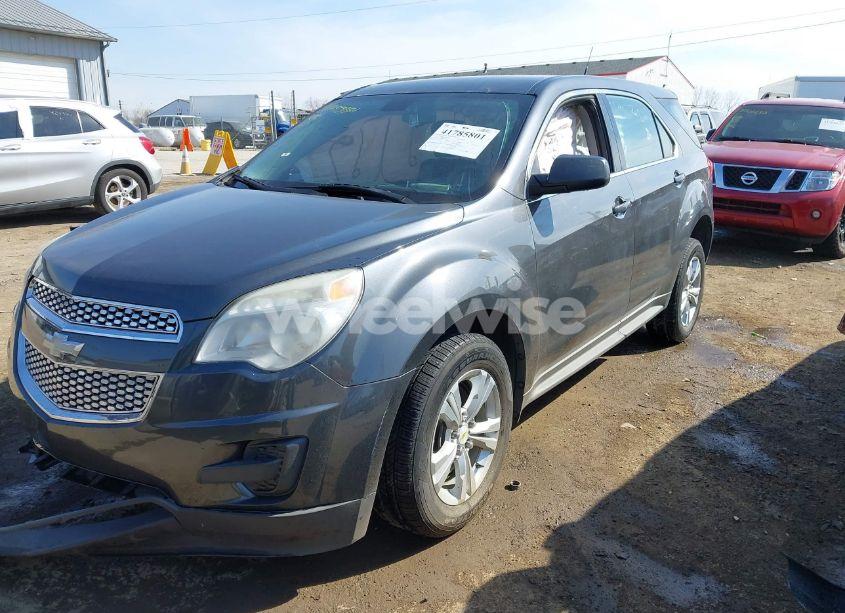 Photo 2 of 2010 Chevrolet Equinox LS (VIN 2CNFLCEW0A6407367)