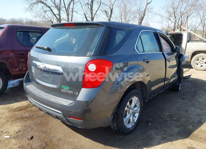 Photo 4 of 2010 Chevrolet Equinox LS (VIN 2CNFLCEW0A6407367)
