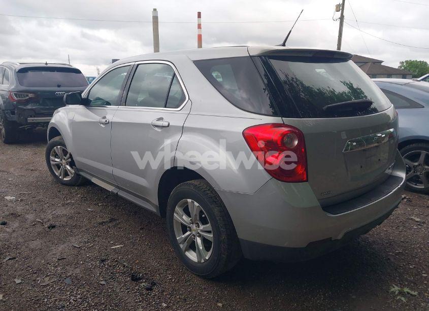 Photo 3 of 2010 Chevrolet Equinox LS (VIN 2CNFLCEW4A6347352)