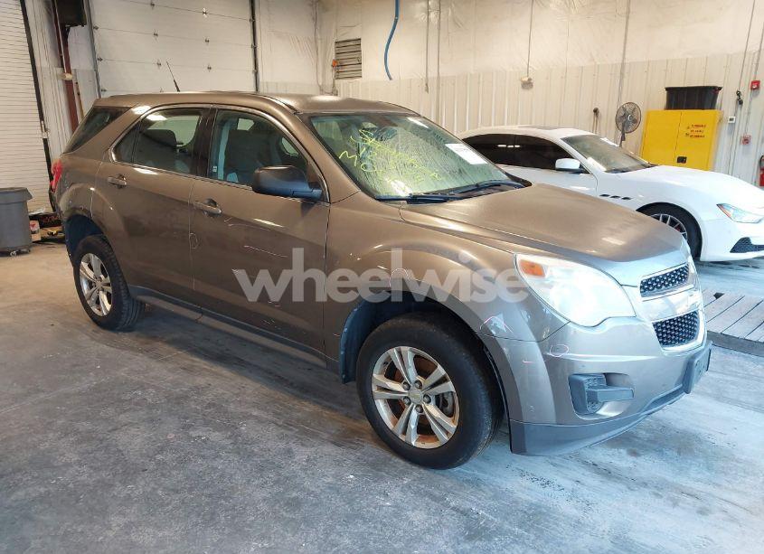 2010 Chevrolet Equinox LS (VIN 2CNFLCEW5A6254405) main photo