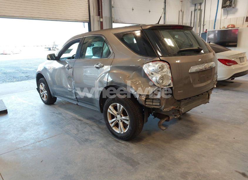 Photo 3 of 2010 Chevrolet Equinox LS (VIN 2CNFLCEW5A6254405)