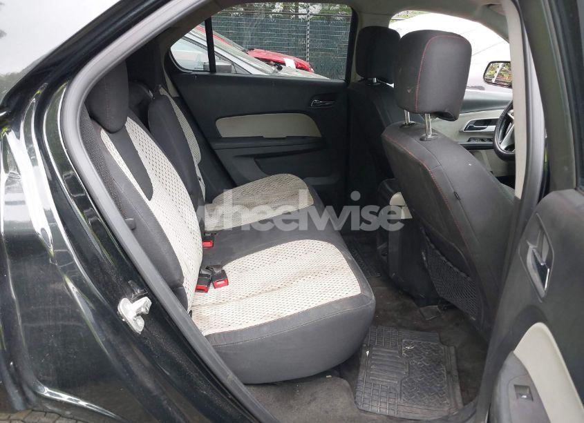 Photo 8 of 2010 Chevrolet Equinox LS (VIN 2CNFLCEW9A6267335)