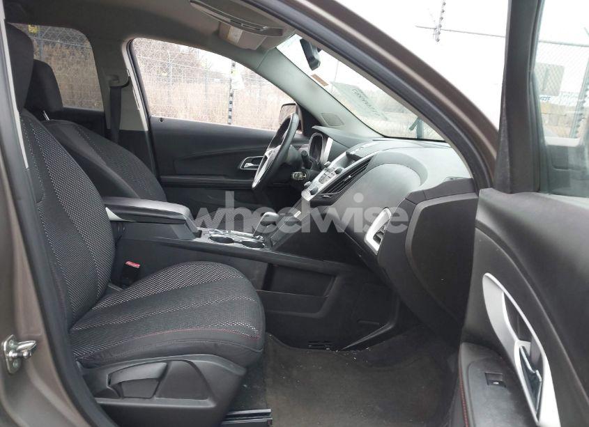 Photo 5 of 2011 Chevrolet Equinox 1LT (VIN 2CNFLDE51B6449822)