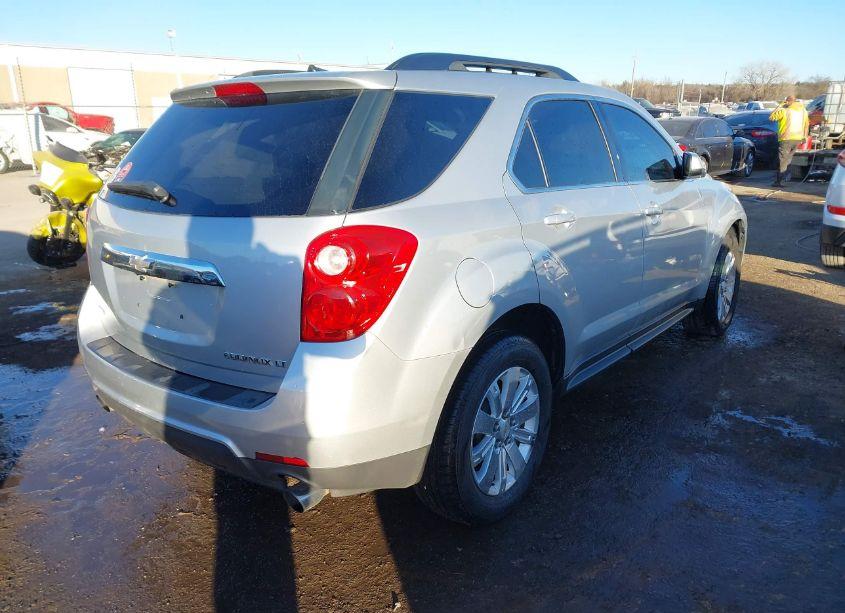 Photo 4 of 2011 Chevrolet Equinox 1LT (VIN 2CNFLDE57B6371031)