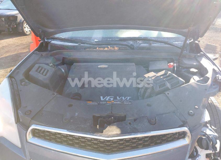 Photo 10 of 2011 Chevrolet Equinox 1LT (VIN 2CNFLDE5XB6392553)