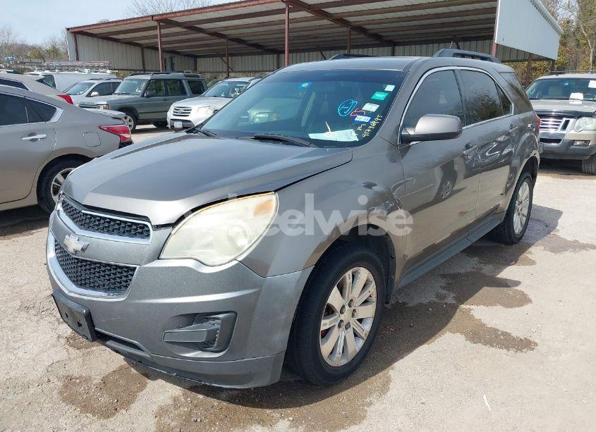 Photo 2 of 2010 Chevrolet Equinox LT (VIN 2CNFLDEY7A6364850)