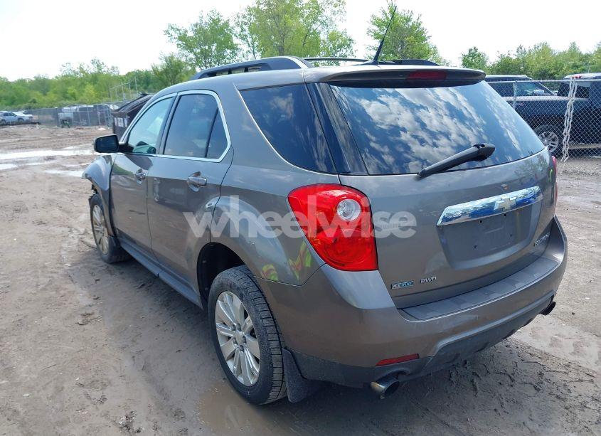 Photo 3 of 2011 Chevrolet Equinox 1LT (VIN 2CNFLEE53B6401194)