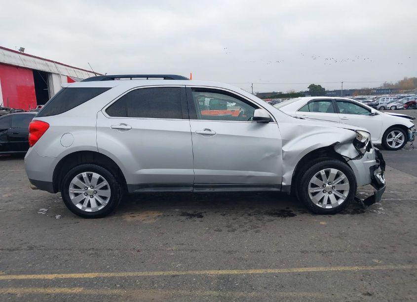 Photo 13 of 2011 Chevrolet Equinox 1LT (VIN 2CNFLEE5XB6442003)
