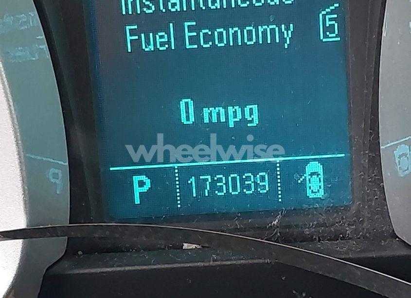 Photo 16 of 2011 Chevrolet Equinox 1LT (VIN 2CNFLEEC1B6230881)