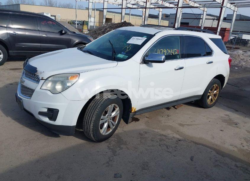 Photo 2 of 2011 Chevrolet Equinox 1LT (VIN 2CNFLEEC3B6413702)