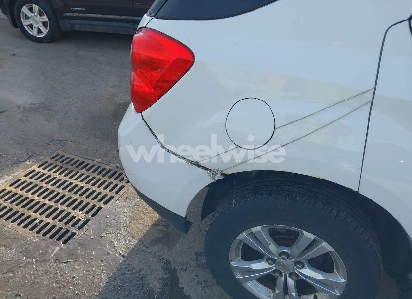 Photo 6 of 2011 Chevrolet Equinox 1LT (VIN 2CNFLEEC3B6413702)