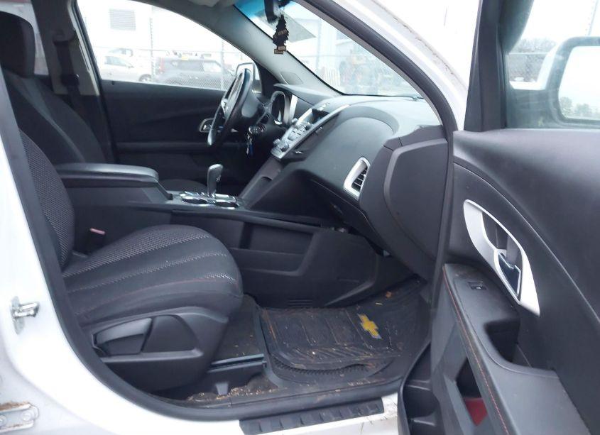 Photo 5 of 2011 Chevrolet Equinox 1LT (VIN 2CNFLEEC4B6478011)