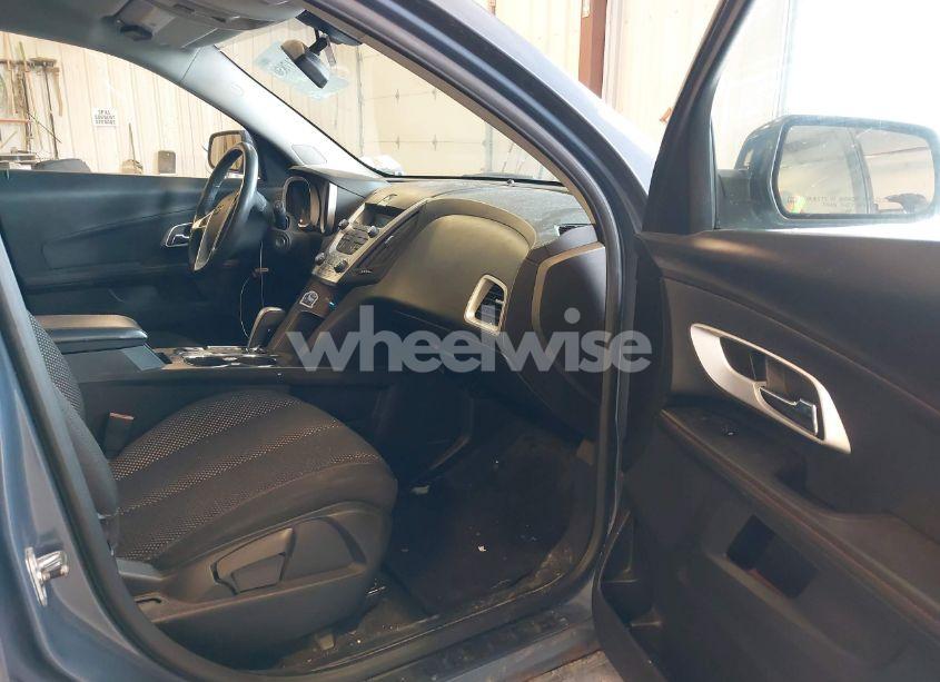 Photo 5 of 2011 Chevrolet Equinox 1LT (VIN 2CNFLEEC5B6440853)