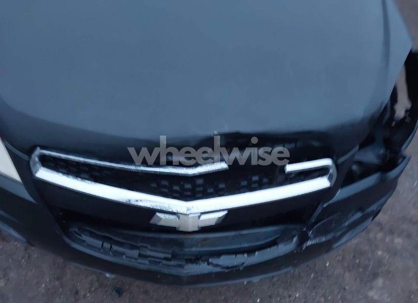 Photo 13 of 2011 Chevrolet Equinox 1LT (VIN 2CNFLEEC9B6462869)