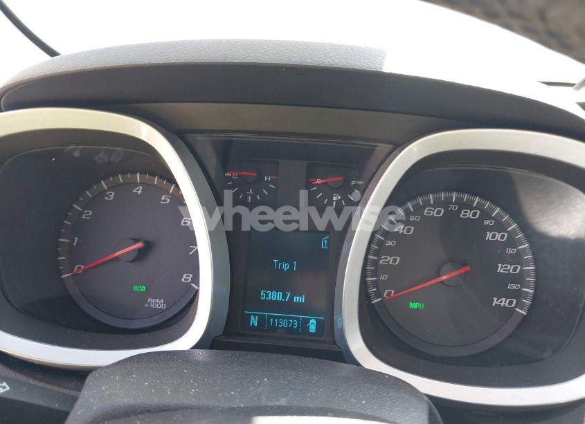 Photo 7 of 2010 Chevrolet Equinox LT (VIN 2CNFLEEW0A6244411)