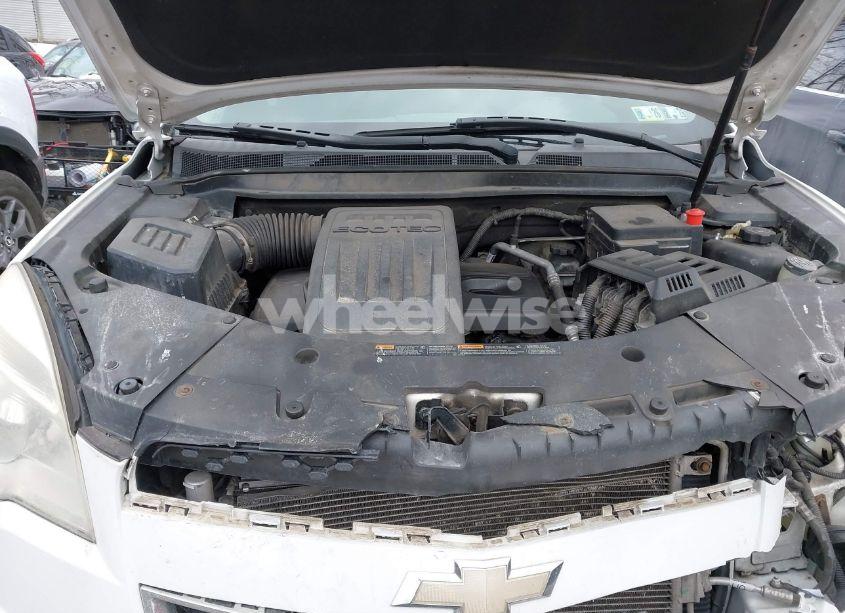 Photo 10 of 2010 Chevrolet Equinox LT (VIN 2CNFLEEW0A6294385)