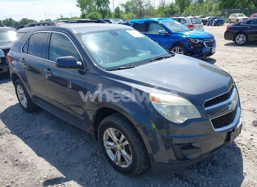 2010 Chevrolet Equinox LT (VIN 2CNFLEEW2A6393774) main photo