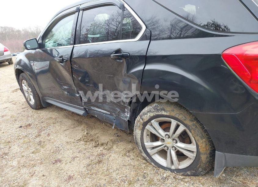 Photo 6 of 2010 Chevrolet Equinox LT (VIN 2CNFLEEW3A6345412)