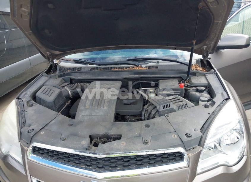 Photo 10 of 2010 Chevrolet Equinox LT (VIN 2CNFLEEW4A6298293)